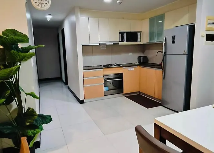 Mactan Newtown Lägenhetshotell Punta Engaño