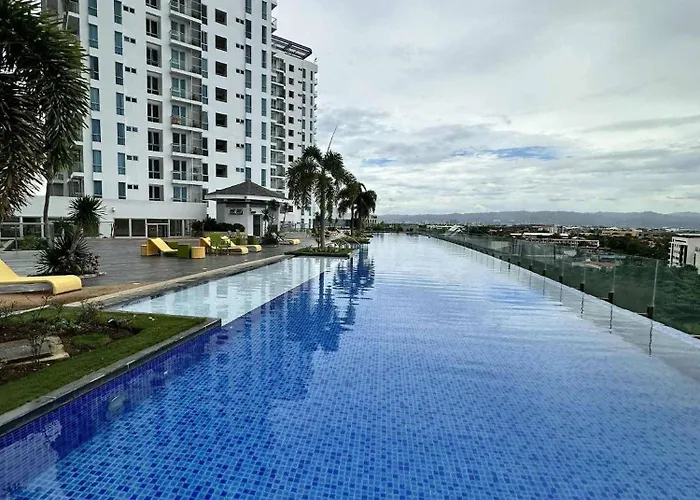 Mactan Newtown * Punta Engaño