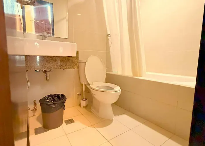 Mactan Newtown Punta Engaño
